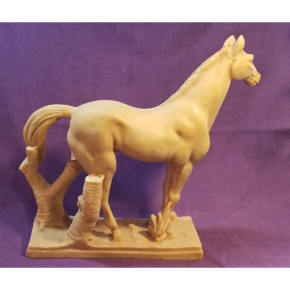 Vintage large & heavy Horse Marble look Resin Casting Statue Figurine - Picture 7 of 10